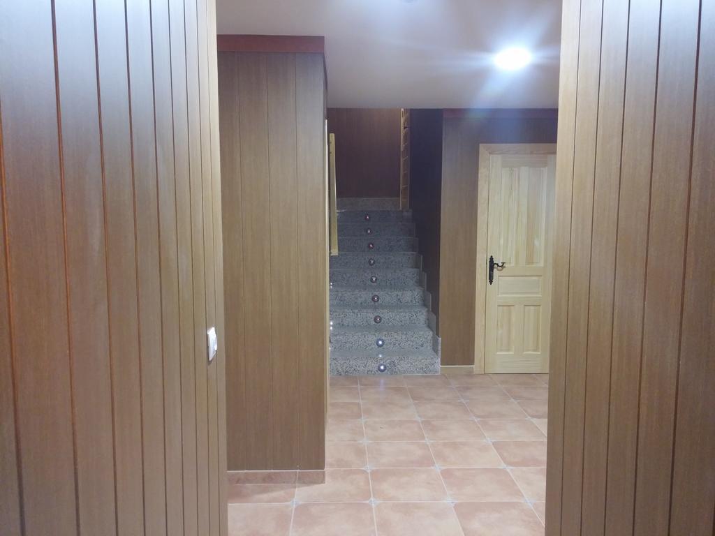 Puerta De Caderechas Vila Terminon Exterior foto